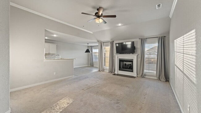 Photo - 3960 Deerhurst St