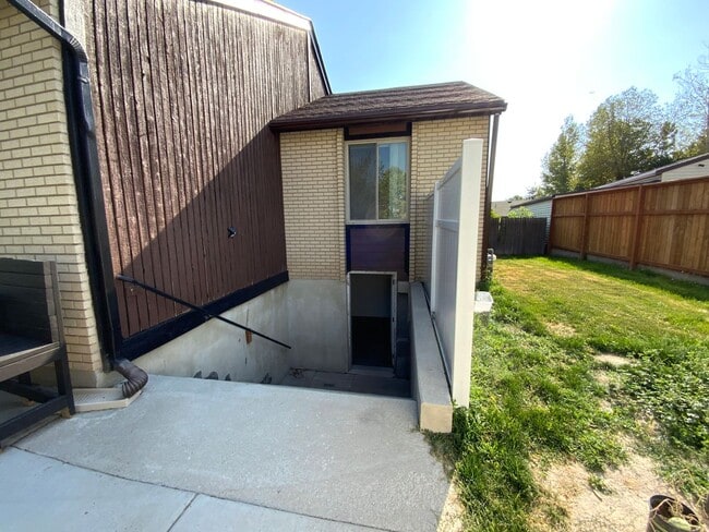 Photo - 7325 S Wood Grn Rd Unidad 7325 LOWER