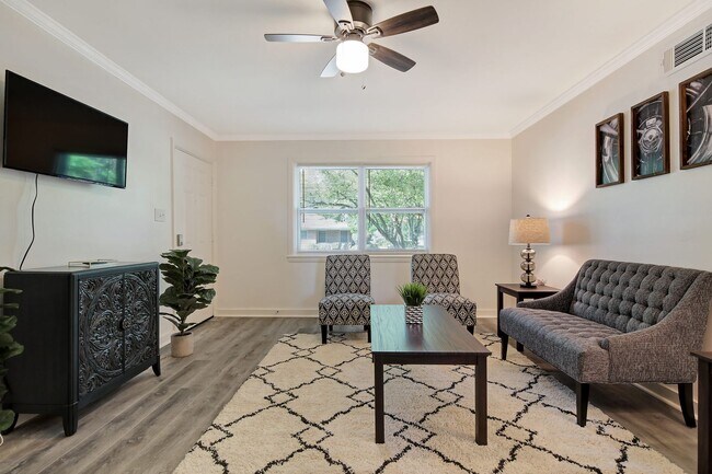 Photo - 19 Berkley Pl Unit 3 (C)