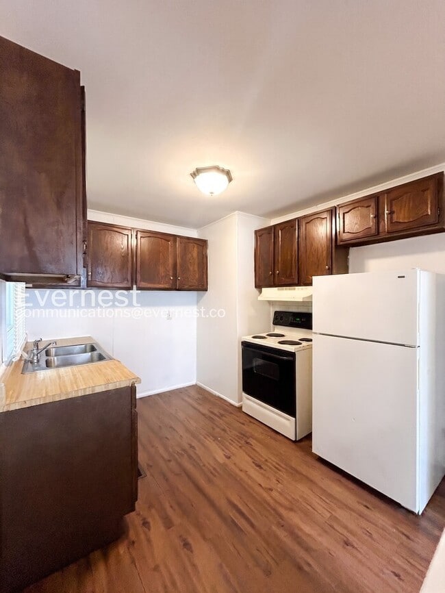 Photo - 1242 Addison Ave