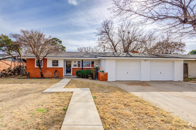 Building Photo - 5207 16th St Rental