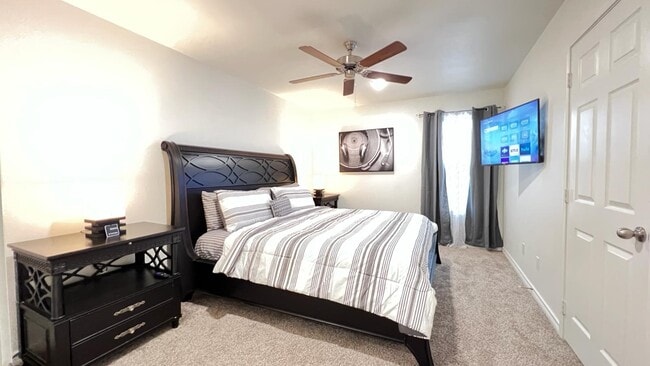 Photo - 1813 Emma Naylor Ct