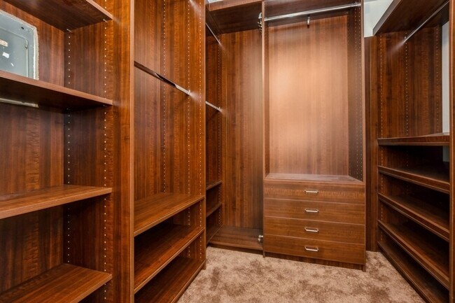 Photo - 6700 S South Shore Dr Unidad 11F