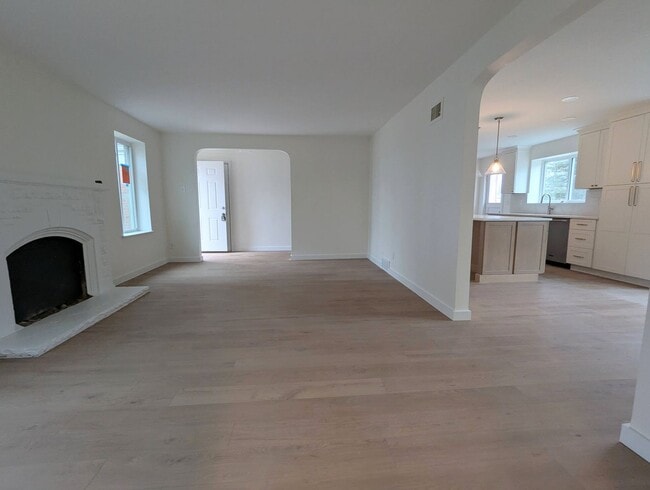 Photo - High end, 2-bedroom 2-bathroom single family home in Webster Groves!