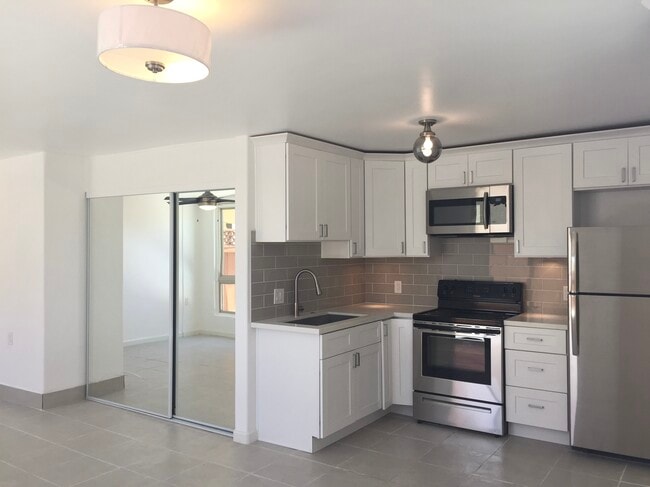 Photo - 3939 Illinois St Unit 29