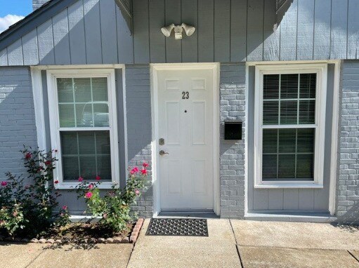 Building Photo - 3811 Gallatin Pike Unit 23