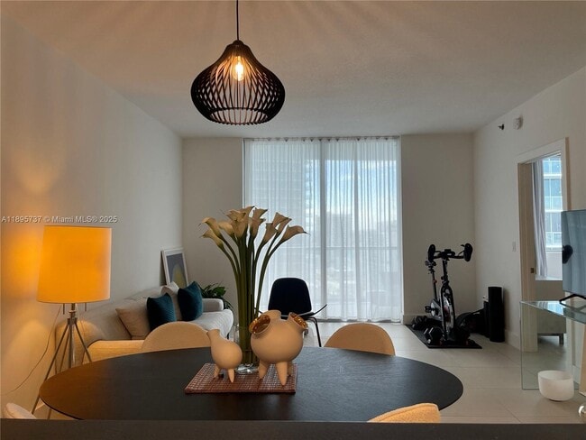 Photo - 1060 Brickell Ave