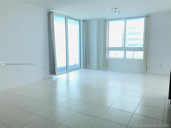 Photo - 1900 N Bayshore Dr Unit 2305