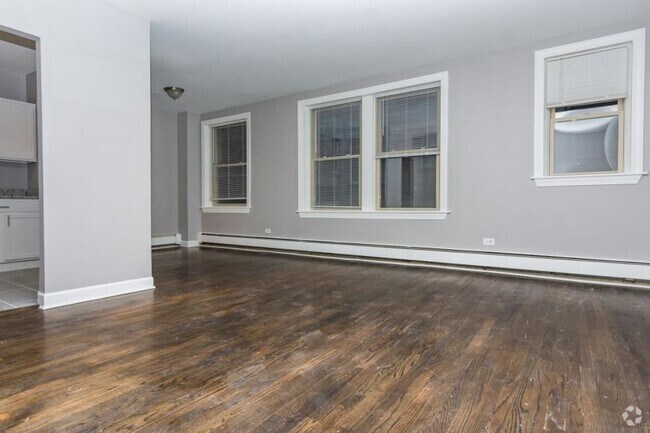 Building Photo - 1 bedroom in Chicago IL 60649 Unit 401 Rental