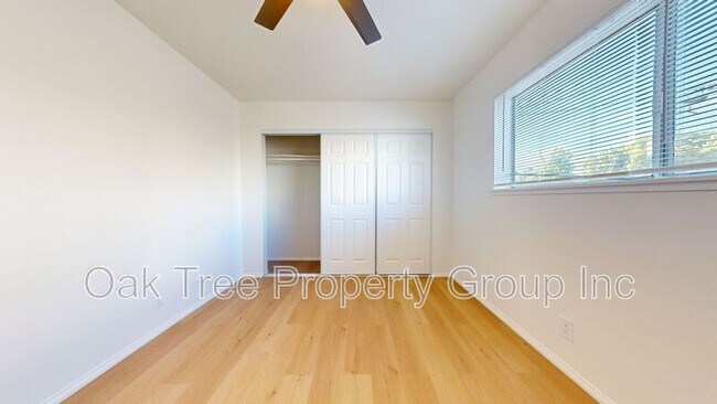 1520 Castro St