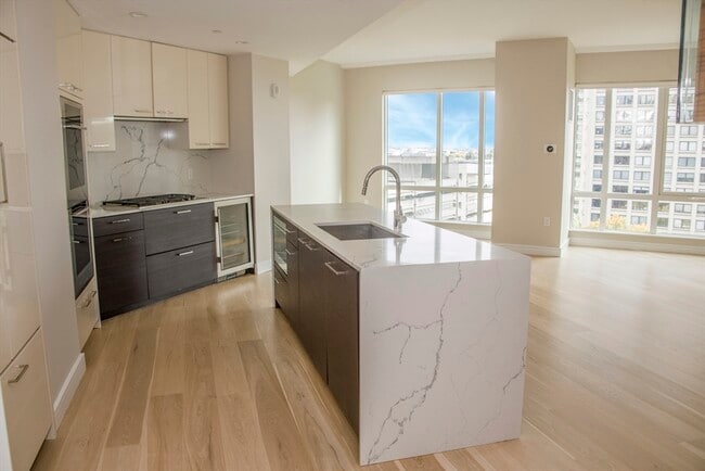 Photo - 110 Broad St Unit 1102