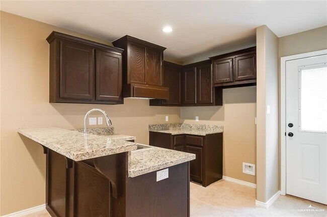 Photo - 10 Linda Vista St Unidad 3