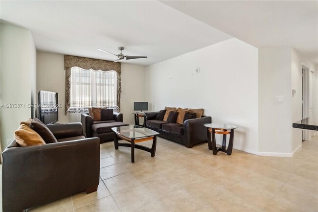 Photo - 511 SE 5 Ave Unit 1214