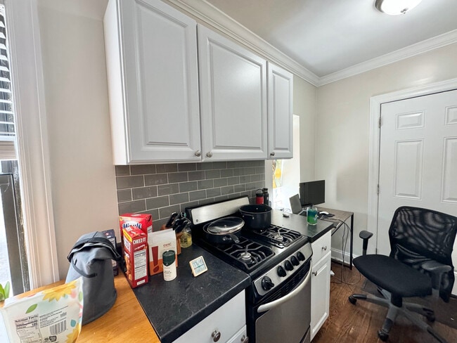 Photo - 813 W Cornelia Ave Unit 837-2s