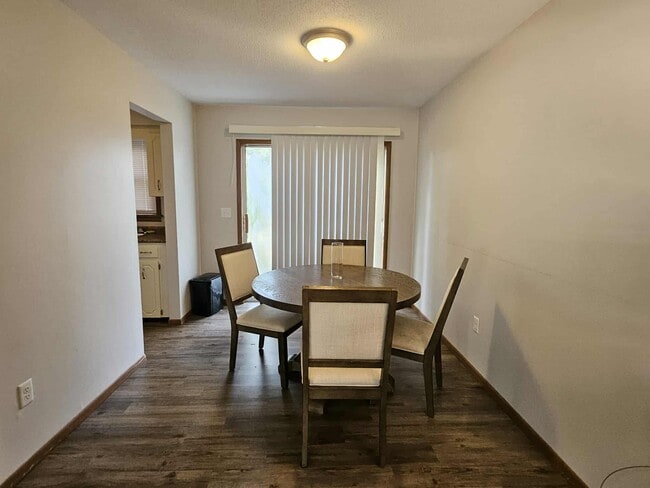 Photo - 201 Country Villa Ln