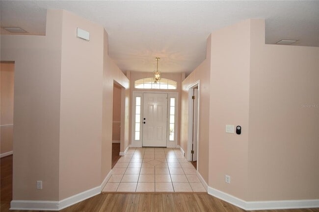 33 Westridge Ln