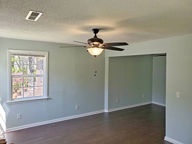 Photo - 1730 Pinckney Park Dr