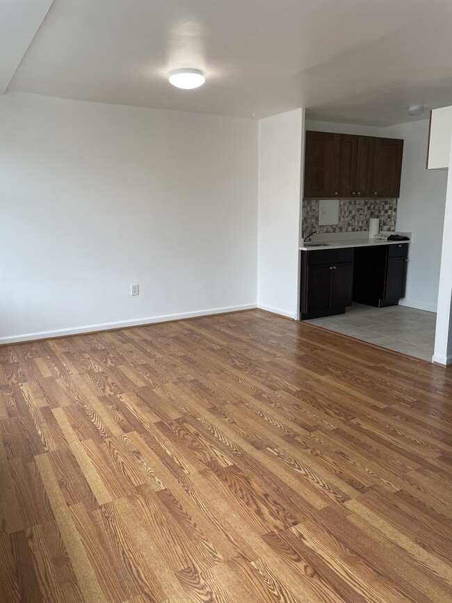 Photo - 522 21st St NW Unidad 703