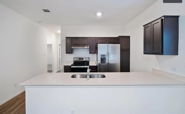 Photo - 149 Vulcan Dr