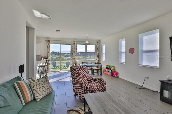 Photo - 10546 Medford Lakes Dr