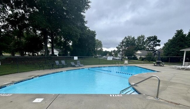 Photo - 124 Lake Ridge Dr