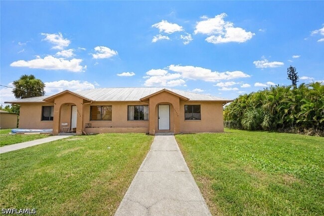Building Photo - 17370 W Carnegie Cir