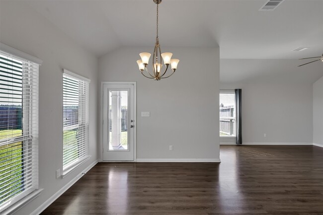 Photo - 243 Racetrack Ln