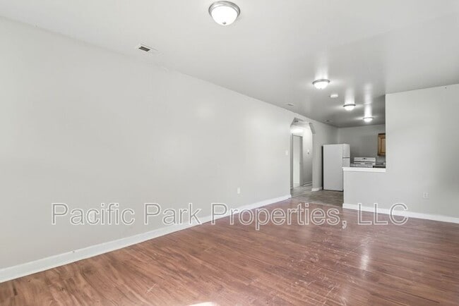 Photo - 502 S Holmes Ave