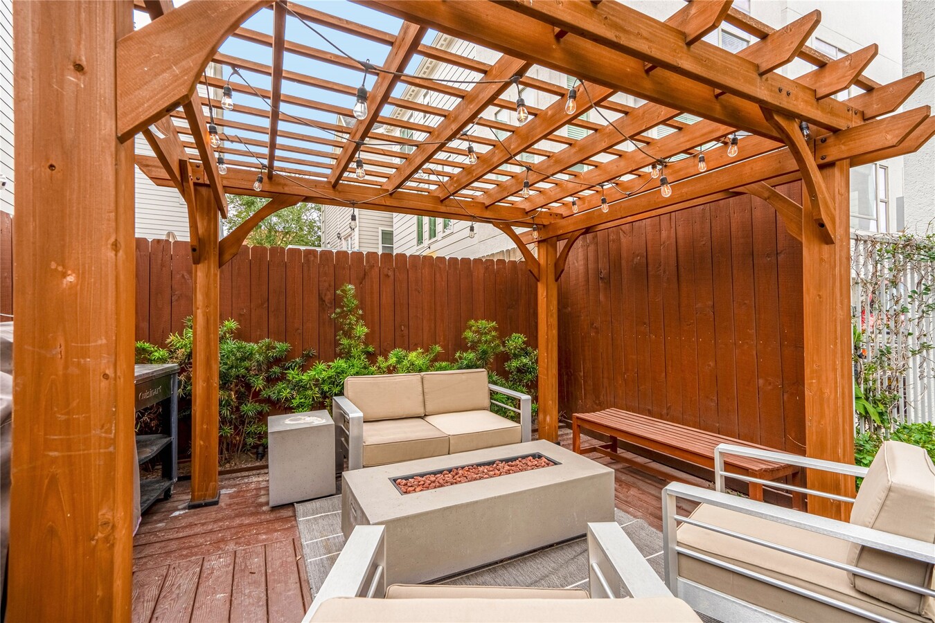 Photo - 5321 Lillian St