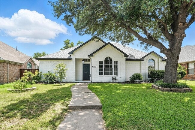 Building Photo - 10405 Belfort Dr Rental