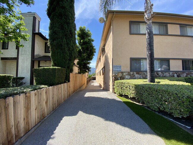 4415 Ocean View Blvd