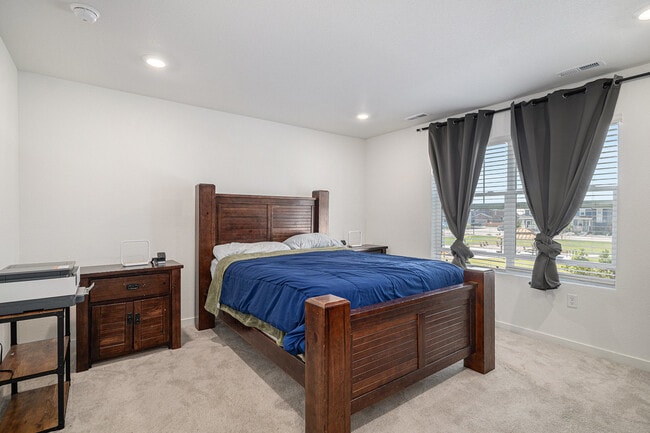 Photo - 635 Cottonwood Ave