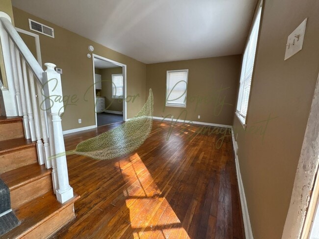 Photo - INDEPENDENCE DUPLEX!!!