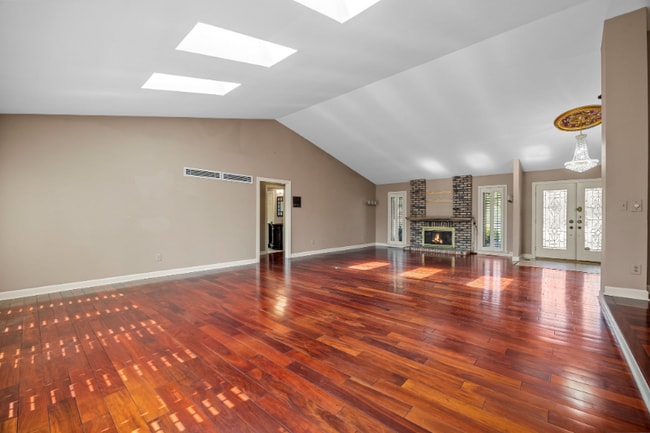 Photo - 2244 Kehrsglen Ct