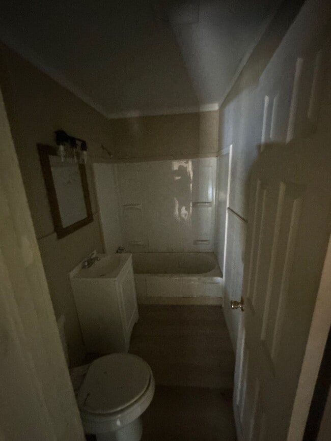 Photo - 236 Decelle St