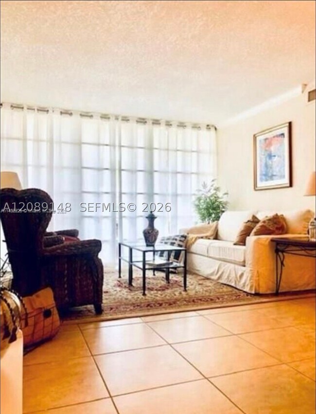 300 Madeira Ave Unit 102