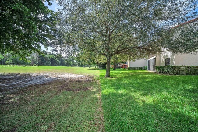 7956 Eastlake Dr Unit F