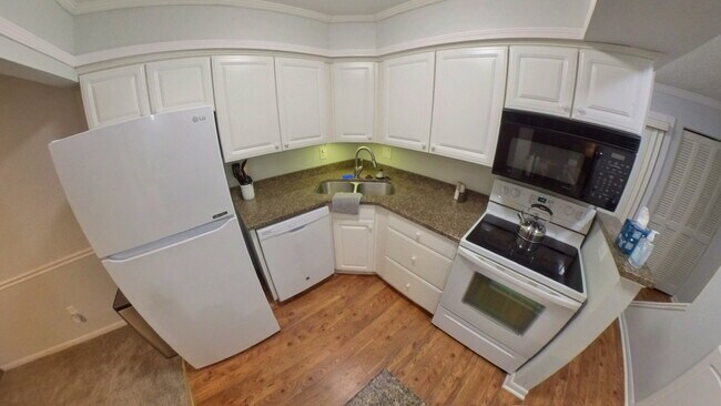 Photo - 301 Harbor Heights Dr Unidad 4-C