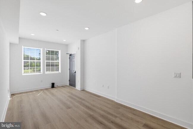 Photo - 2534 N 11th St Unidad 1