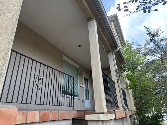 Photo - 3 BED | 2 BATH | GATED BACKYARD | THOMAS S...