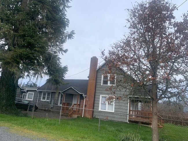 Photo - Good connections make all the difference