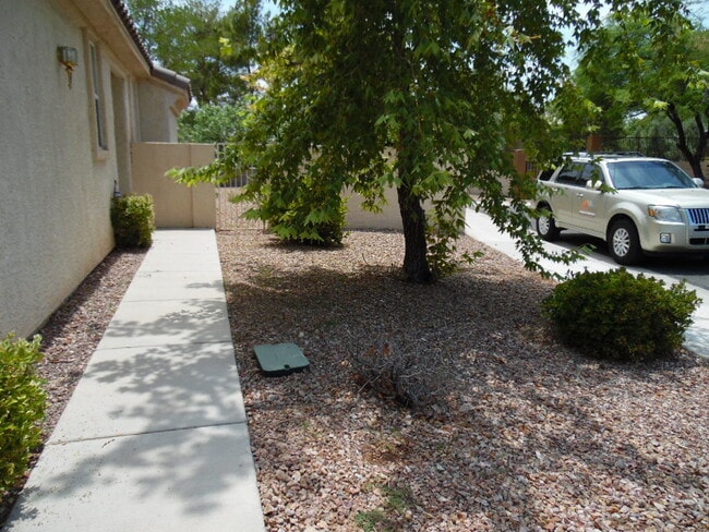 Photo - Single Story, 3 bedroom in Peccole Ranch!