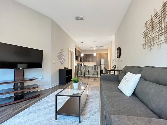 Photo - 2615 N Grady Ave Unit SI ID1504557P