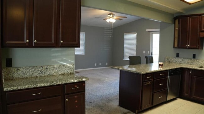 Photo - 7607 Harmony Oaks Way