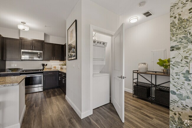 1BR, 1BA - 866SF - Laundry