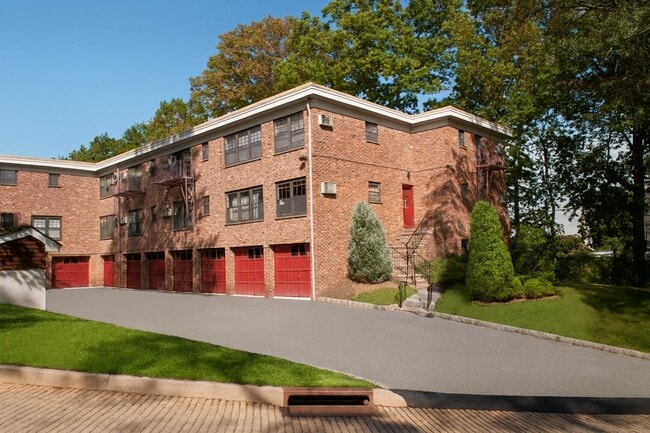 Building Photo - Museum Commons