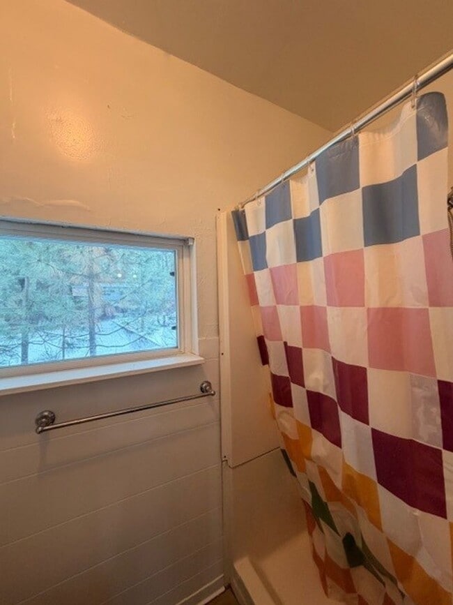 Photo - 2449 Ponderosa St Unit B