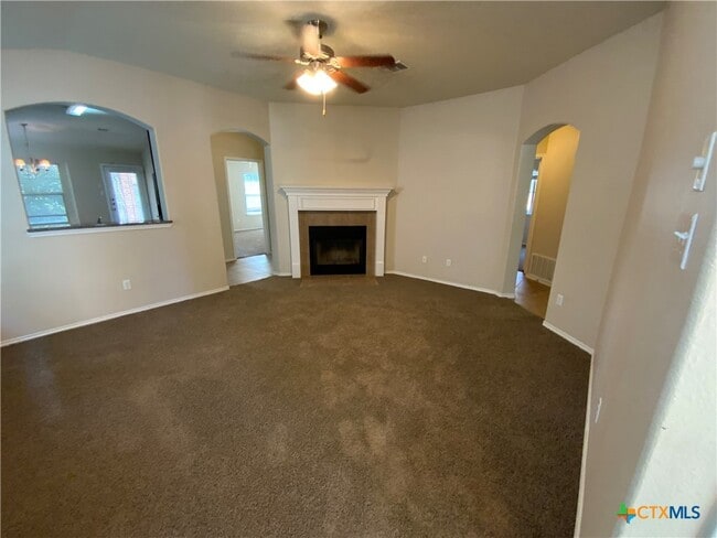 5911 Hopkins Dr