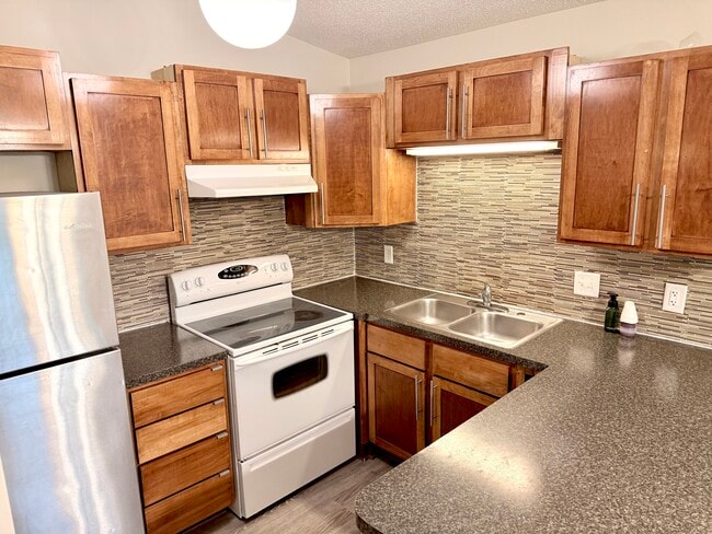 Photo - 16199 Flagstaff Ct S