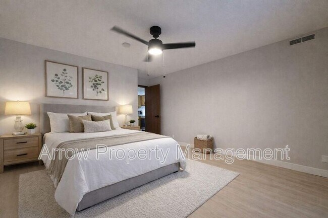 Photo - 2323 T St Unit 24